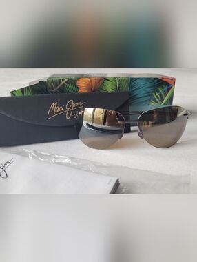 Maui Jim PolarizedPlus2 Sunglasses HCL Sugar Beach Rootbeer With Bronze Lenses